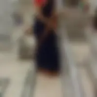 Sarah, 30