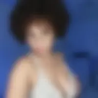 Estefanía, 26
