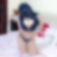 Makenzie, 40