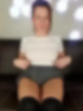 Lucia, 26