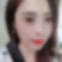 Samira, 25