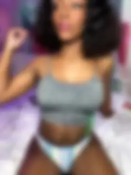 Charna, 23