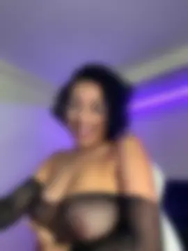 Lucía, 21