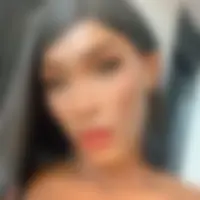Delilah, 22
