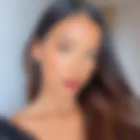 Amalia, 30
