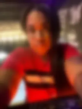 Aoife, 28
